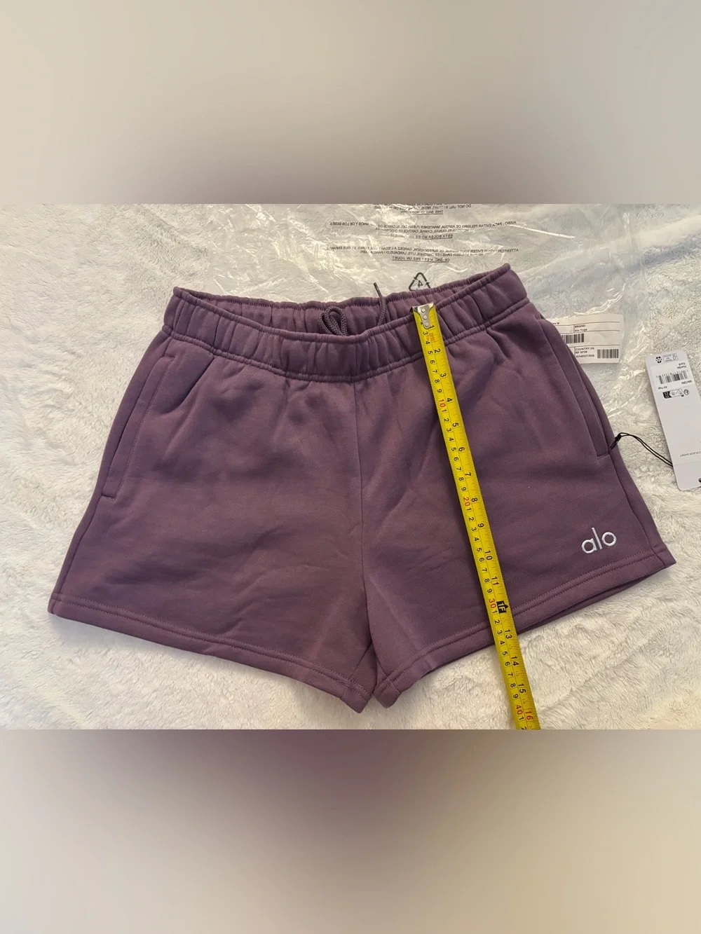 Alo Accolade Shorts Plum Kiss size medium NWT